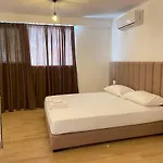 Sunrose Residences * Sarandë