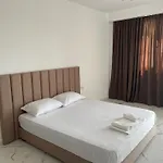 Sunrose Residences Apartamento