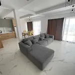 Apartamento Sunrose Residences *