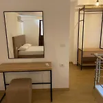 Sunrose Residences Apartamento Sarandë