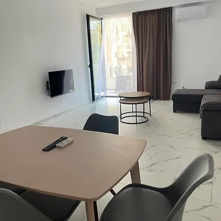 Apartment Sunrose Residences