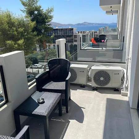 Sunrose Residences *