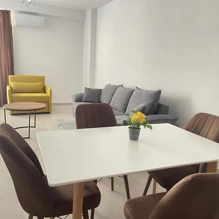 Sunrose Residences Apartment *