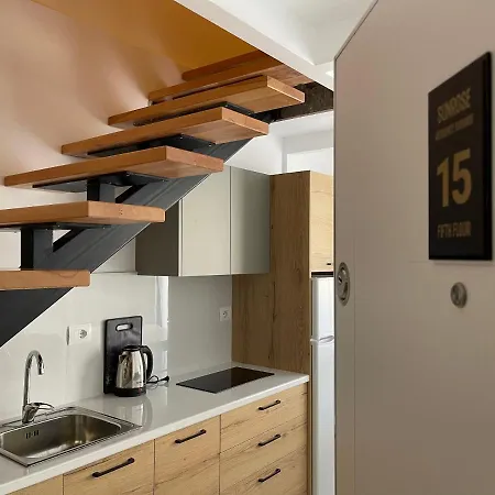 Sunrose Residences * Sarandë