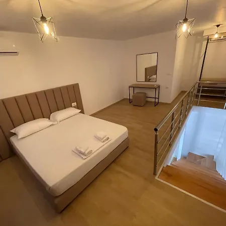 Sunrose Residences *