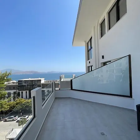 Sunrose Residences Apartamento Sarandë