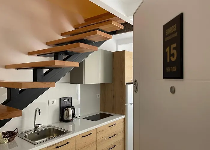 Sunrose Residences * Sarandë