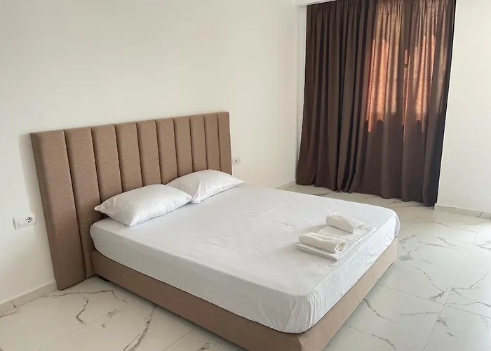 公寓 Sunrose Residences *