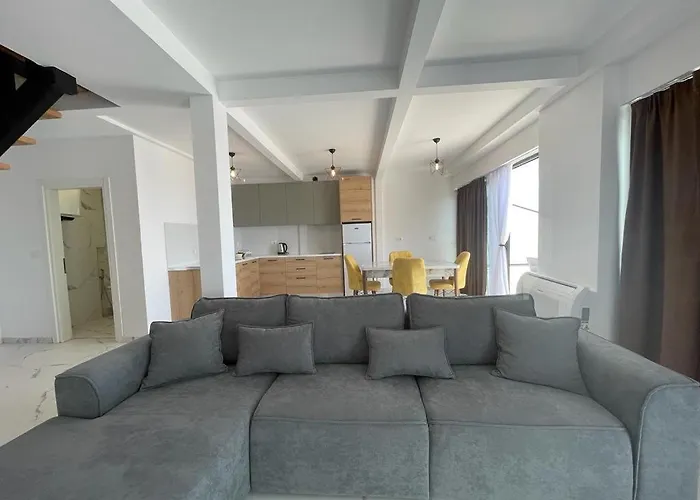 公寓 Sunrose Residences