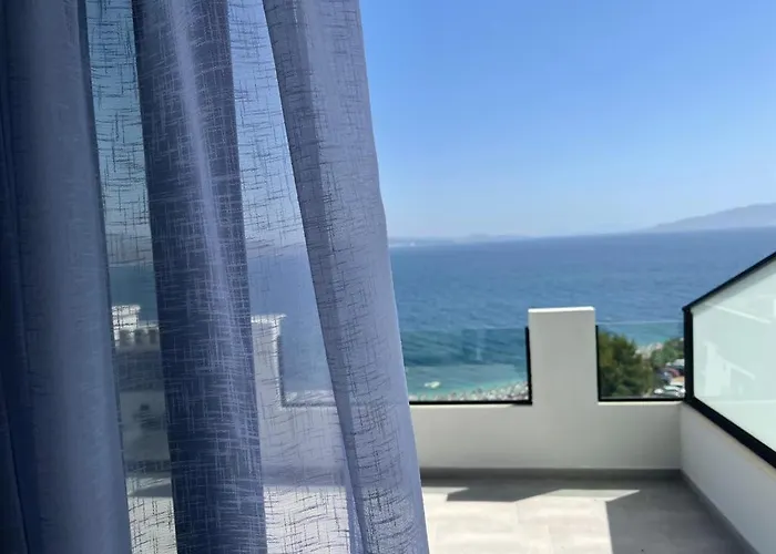 Sunrose Residences * Sarandë