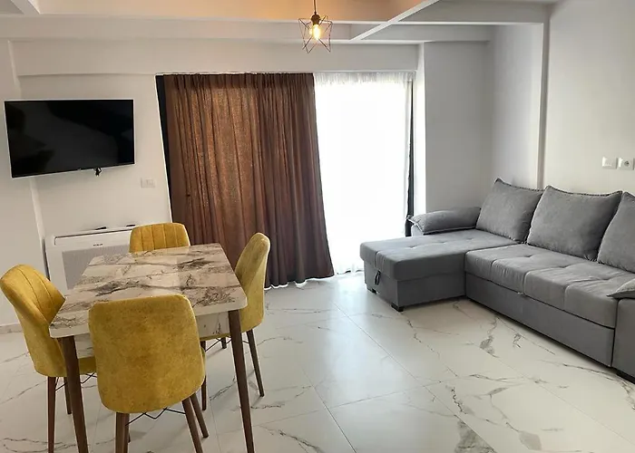Sunrose Residences * Sarandë